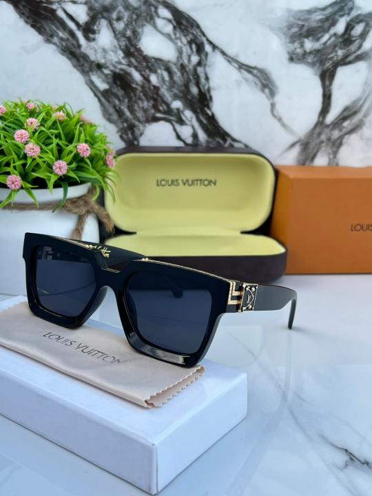 Loui_s_vuitt_on_millionaire_black_gold