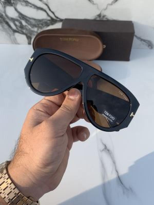 Tomford_9577_black_brown